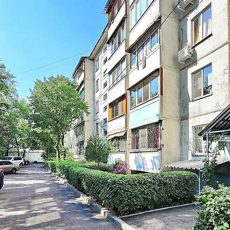 Апартаменты 10-Й Микрорайон, 5А 알마티 외부 사진